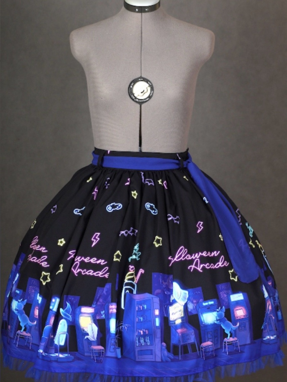 Lady Sloth Halloween Arcade Skirt size large